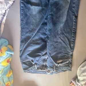 Dark wash straight leg jeans size 32